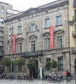 L'escola Elisava, que vaig pujar per a Concurs anual d'edificis artístics i és a la seva traducció es:Concurso anual de edificios artísticos (Barcelona).