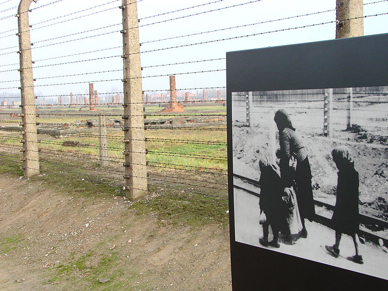 File:Auschwitz II-Birkenau - Death Camp - With Photo of Doomed Jewish Trio - Oswiecim - Poland - 01.jpg