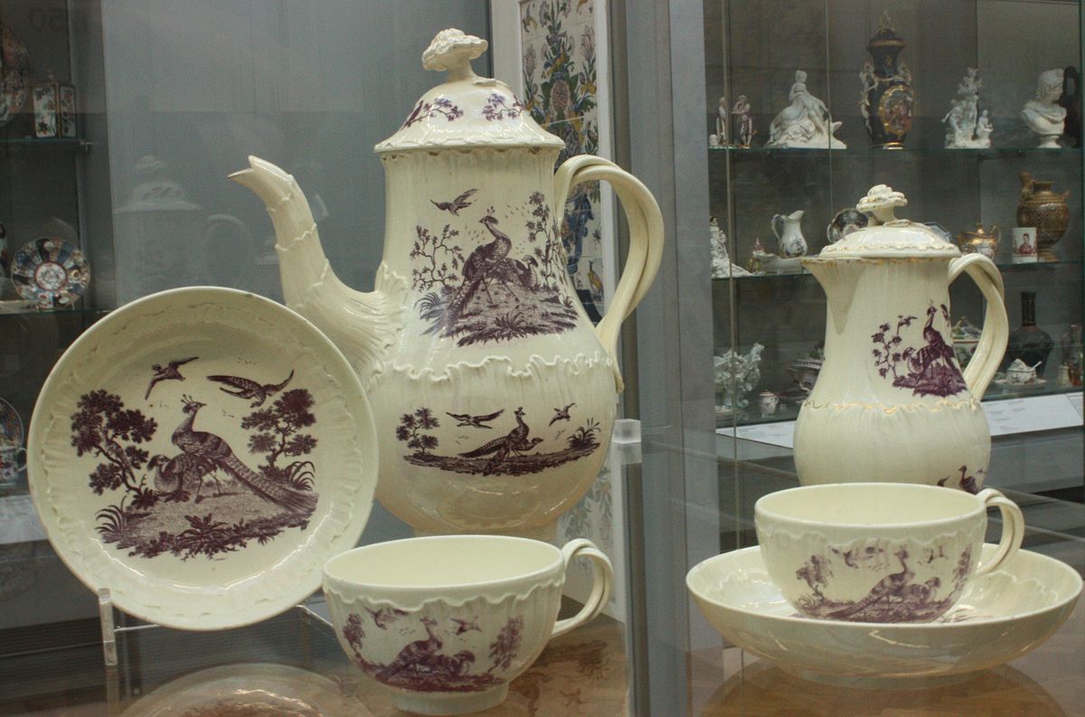 File:Set of frog mugs.jpg - Wikipedia