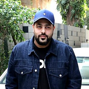 Badshah spotted before the shoot of No Filter Neha.jpg