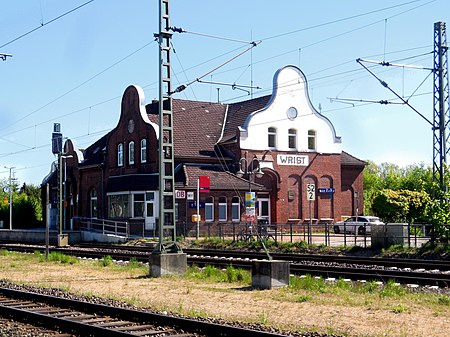 Bahnhof Wrist 05 2018