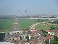 Berlin Tempelhof - approach to runway 27.jpg
