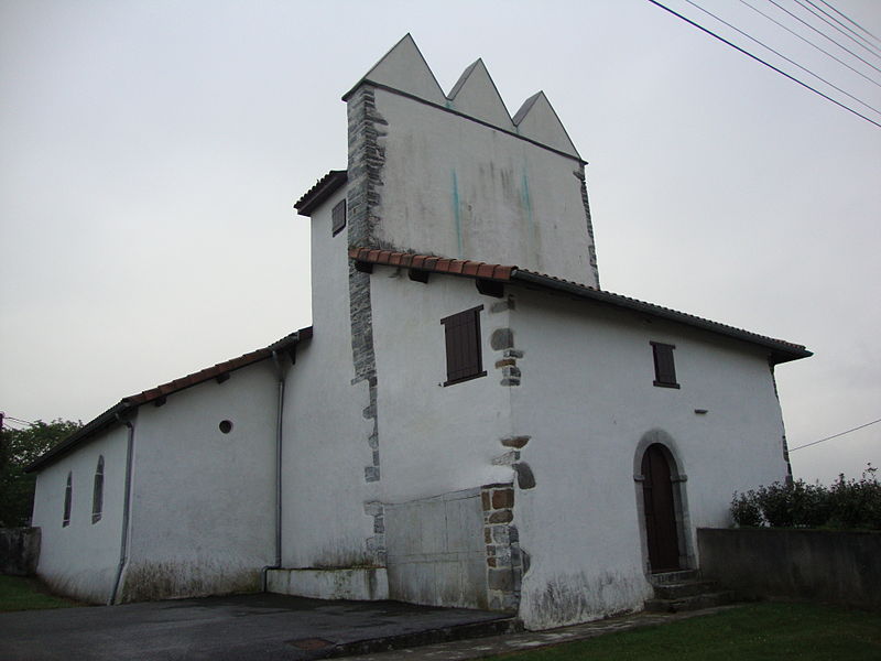 File:Berraute (Domezain-Berraute, Pyr-Atl, Fr) L'église trinitaire.JPG