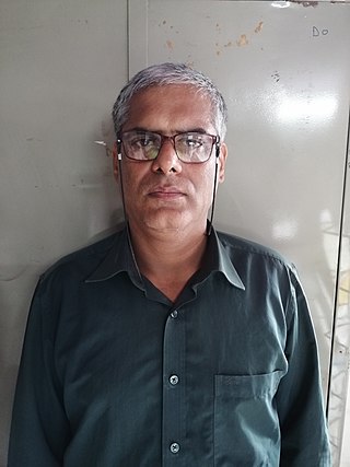 <span class="mw-page-title-main">Bindumadhav Khire</span> Indian activist and writer