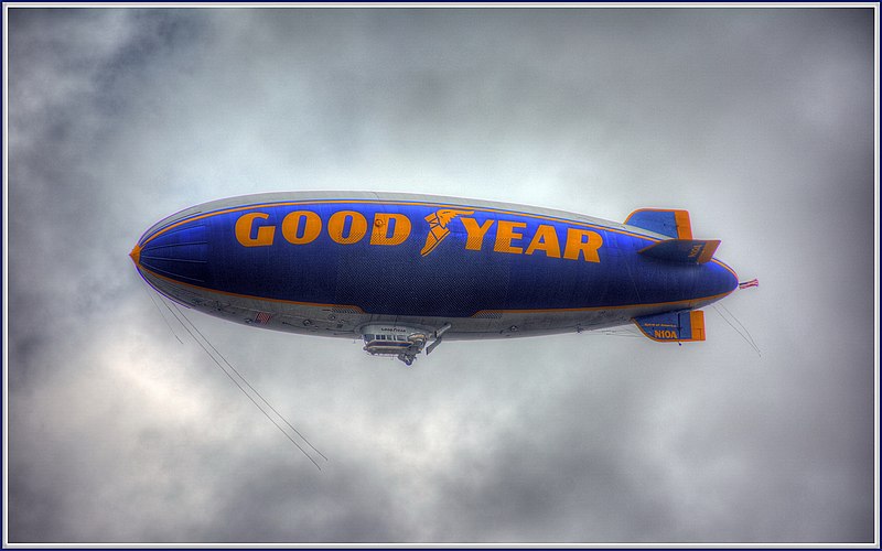 File:Blimp (16647358743).jpg