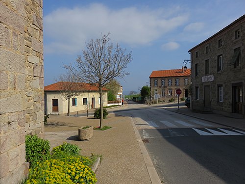 Rideau métallique Boisset-Saint-Priest (42560)