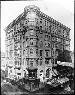 Bryson Block on the corner of Second Street and Spring Street, Los Angeles, 1905 (CHS-5289).jpg