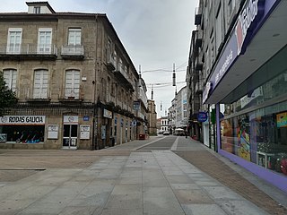 <span class="mw-page-title-main">Calle Marqués de Riestra</span> Street in Pontevedra, Spain