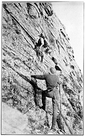 SCALING CLIFFS OF PINNACLE MOUNTAIN