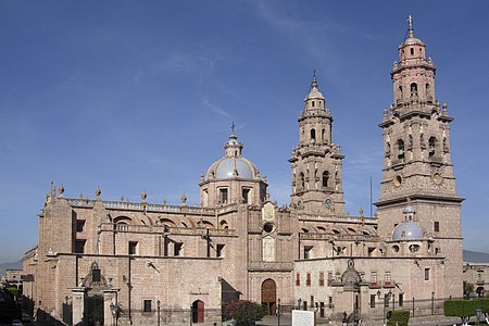 Catedral Metropolitana de Morelia.jpg