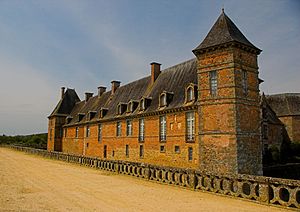 Chateau de Carrouges.jpg