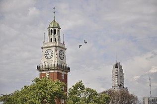 Torre Monumental y Edificio Kavanagh