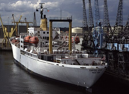 ไฟล์:Dublin Port - geograph.org.uk - 1222529.jpg