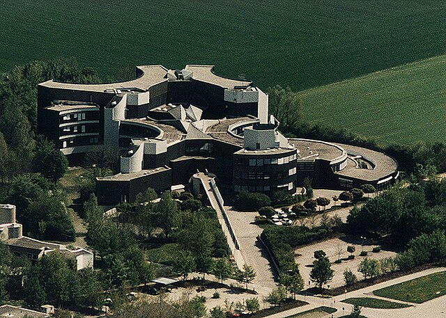 The ESO headquarters in Garching, Germany, in 1997