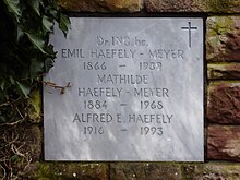 Emil Häfely -Meyer (1866–1939), Dr. Ing. h. c. Fabrikant für elektrische Isoliertechnik, Politiker, Grab auf dem Friedhof Hörnli, Riehen, Basel-Stadt