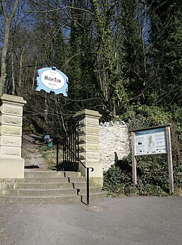 Entrance to High Tor - geograph.org.uk - 2316435