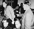 Der ehemalige Häftling Eugen Seybold identifiziert Fritz Hintermayer am 22. November 1945
