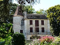 Eymet château logis (2).JPG