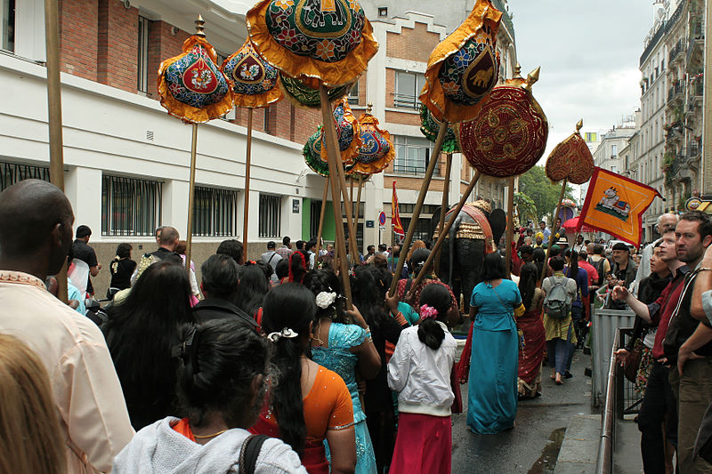 File:Fête de Ganesh, Paris 2011 11.jpg