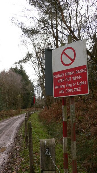 File:Fence around Danger Area - geograph.org.uk - 1058821.jpg