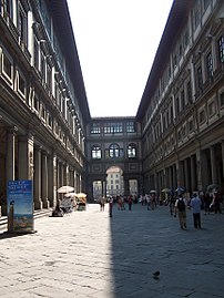 Kolonáda a lodžie paláce Uffizi