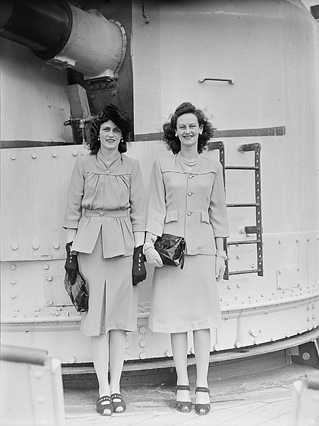 File:Full-length portrait of two young woman (AM 75138-1).jpg