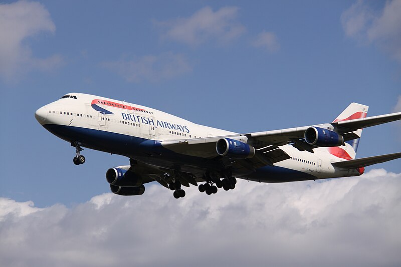 File:G-BYGB Boeing 744 British Airways (13922982635).jpg