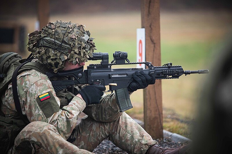 File:G36KA4M1 in the Lithuanian army (with attachments).jpg
