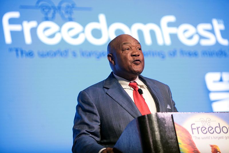 File:George Foreman (28407287685).jpg