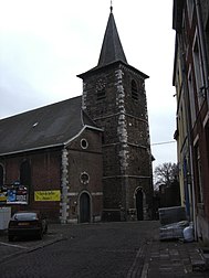 Église Saint-Remy. Tour du XVIe siècle - bâtiment édifié en 1775[8].