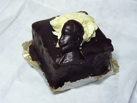 Gustavus Adolphus pastry, with the king's portrait.