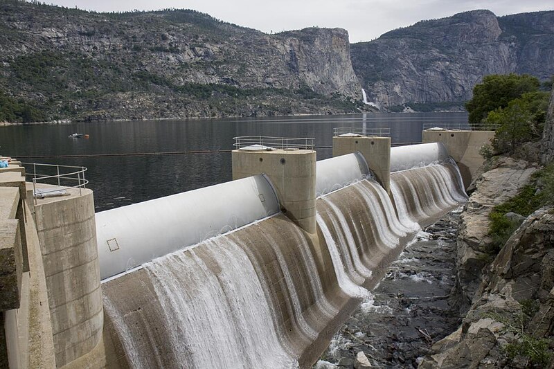 File:HTHspillway.jpg