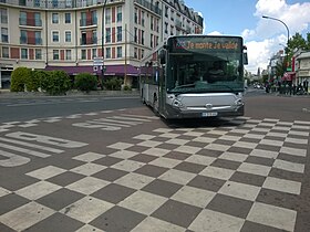 Image illustrative de l’article Place de la Gare (Le Raincy et Villemomble)