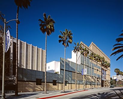 How to get to Los Angeles County Museum Of Art with public transit - About the place