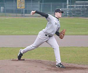 Honkbalwedstrijd HCAW - Neptunus - 7 juni 2009 - 05 (cropped).JPG