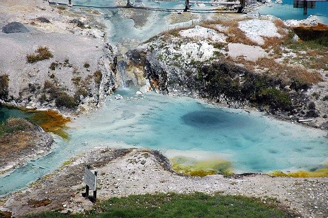 Sorgente termale, Hot Creek George, Long Valley Caldera.