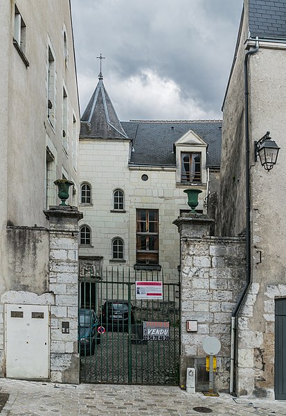 File:Hotel de Jassand in Blois.jpg