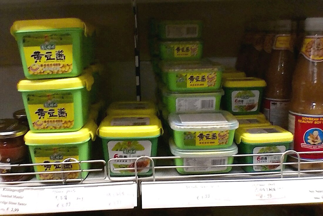 Yellow soybean paste