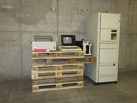 IBM Series/1 in museum; tower include 4956 processor module and 4967 module inside of IBM 4997 Rack[3]
