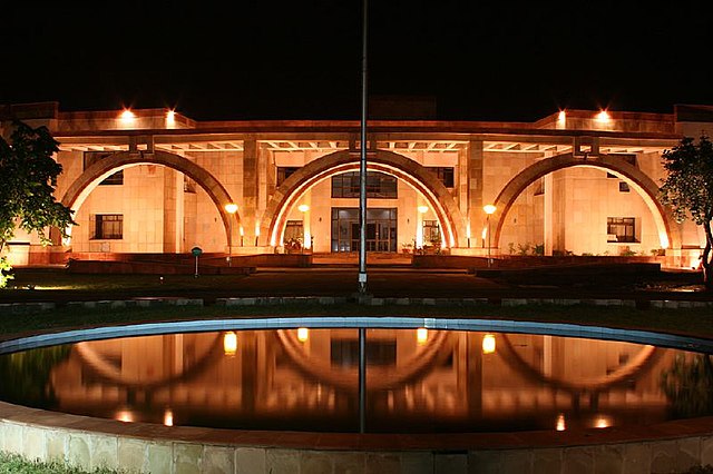 File:Iima panorama complex.jpg - Wikipedia