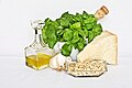 "Ingredienti_per_il_pesto.jpg" by User:ElisabettaCastellano