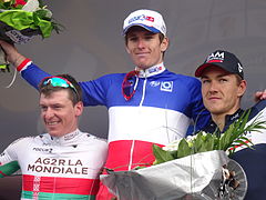 Podium de l'édition 2014 du Grand Prix d'Isbergues : Yauheni Hutarovich (2e), Arnaud Démare (1er) et Heinrich Haussler (3e).