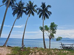 A beach near Buol-Paleleh road