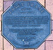 Erinnerungstafel für Janet Frame in Dunedin