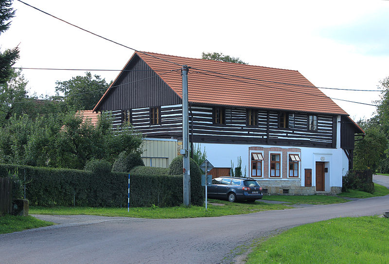 File:Jarošov, house No. 59.jpg