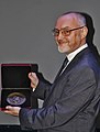 Čeština: Český fyzik Jiří Podolský při přebírání Nušlovy ceny English: Czech physicist Jiří Podolský receiving the Nušl Prize.