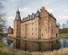 Kasteel Doorwerth Doorwerth Castle（5595552043）.jpg