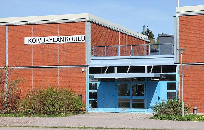 File:Koivukylän koulu1 - Rekola - Vantaa - m.jpg