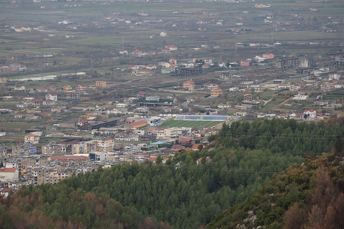 Stadiumi Laçi