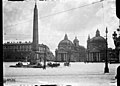 La Piazza del Popolo de Roma, amb un obelisc al centre i edificis al voltant.jpeg